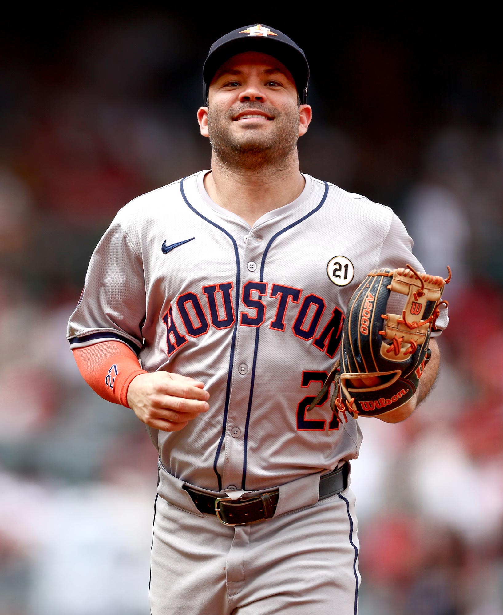 Houston Astros' Jose Altuve Receives $10k Webcam Offer to Show Off Feet