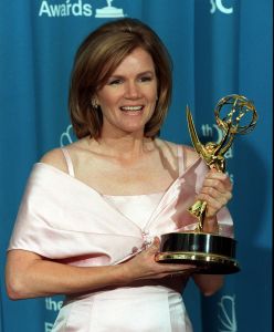 Mare Winningham with her Emmy Award for George Wallace in 1998