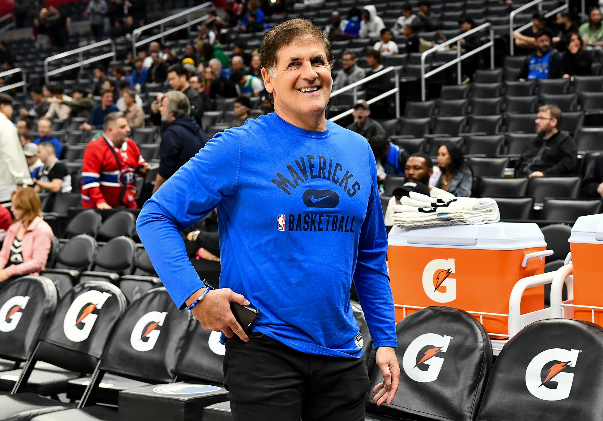 Mark Cuban está ‘feliz’ por nunca ter saído com Diddy e discursa nas festas do rapper