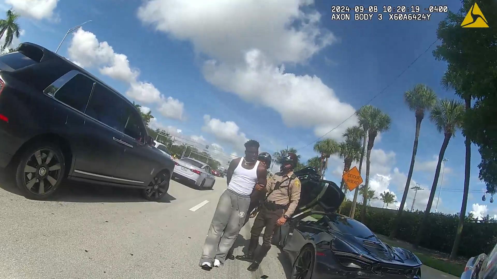 Tyreek Hill, do Miami Dolphins, ainda está em estado de choque com a detenção policial