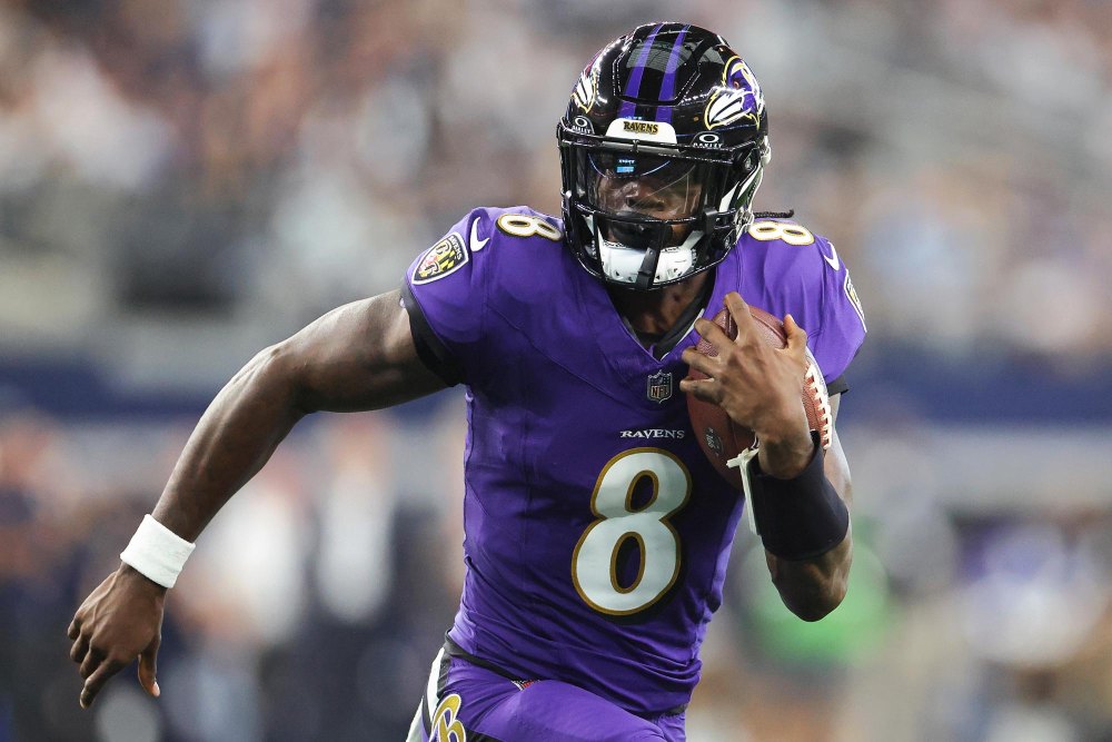 QB Lamar Jackson Criticized for Making Suicide Watch Joke After Ravens Victory Over the Cowboys 383