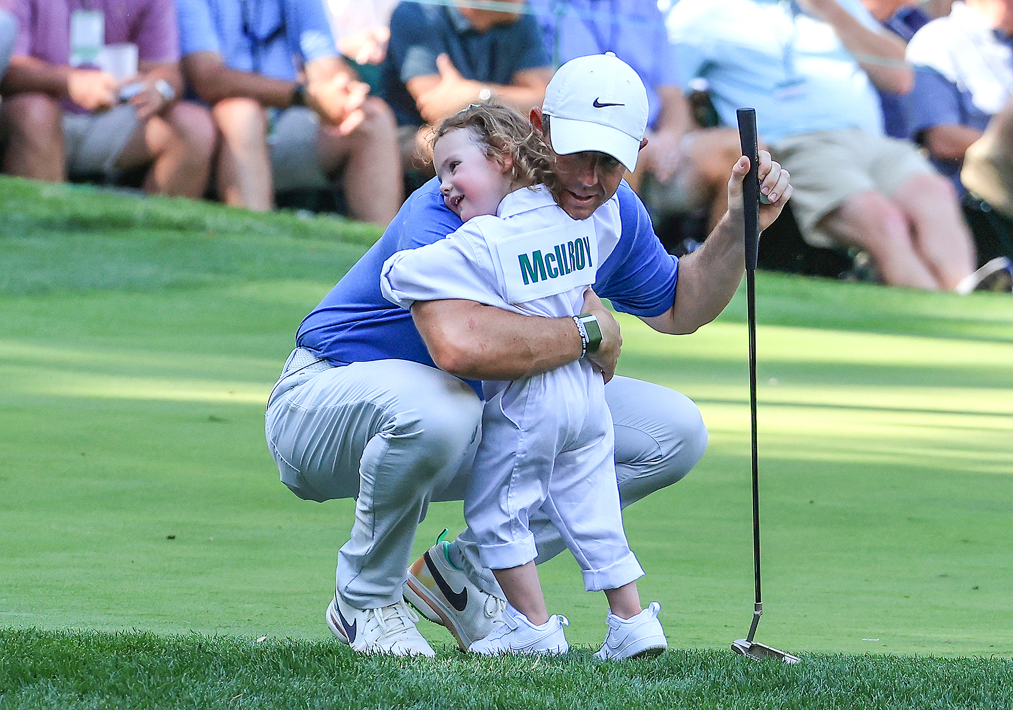 Rory McIlroy กล่าวว่า Poppy ลูกสาว 'เริ่มสนใจ' ในกีฬากอล์ฟ