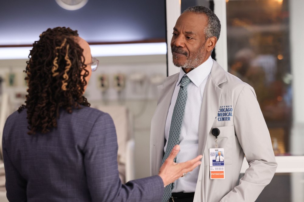 S Epatha Merkerson promete romance para Sharon en la temporada 10 de Chicago Med