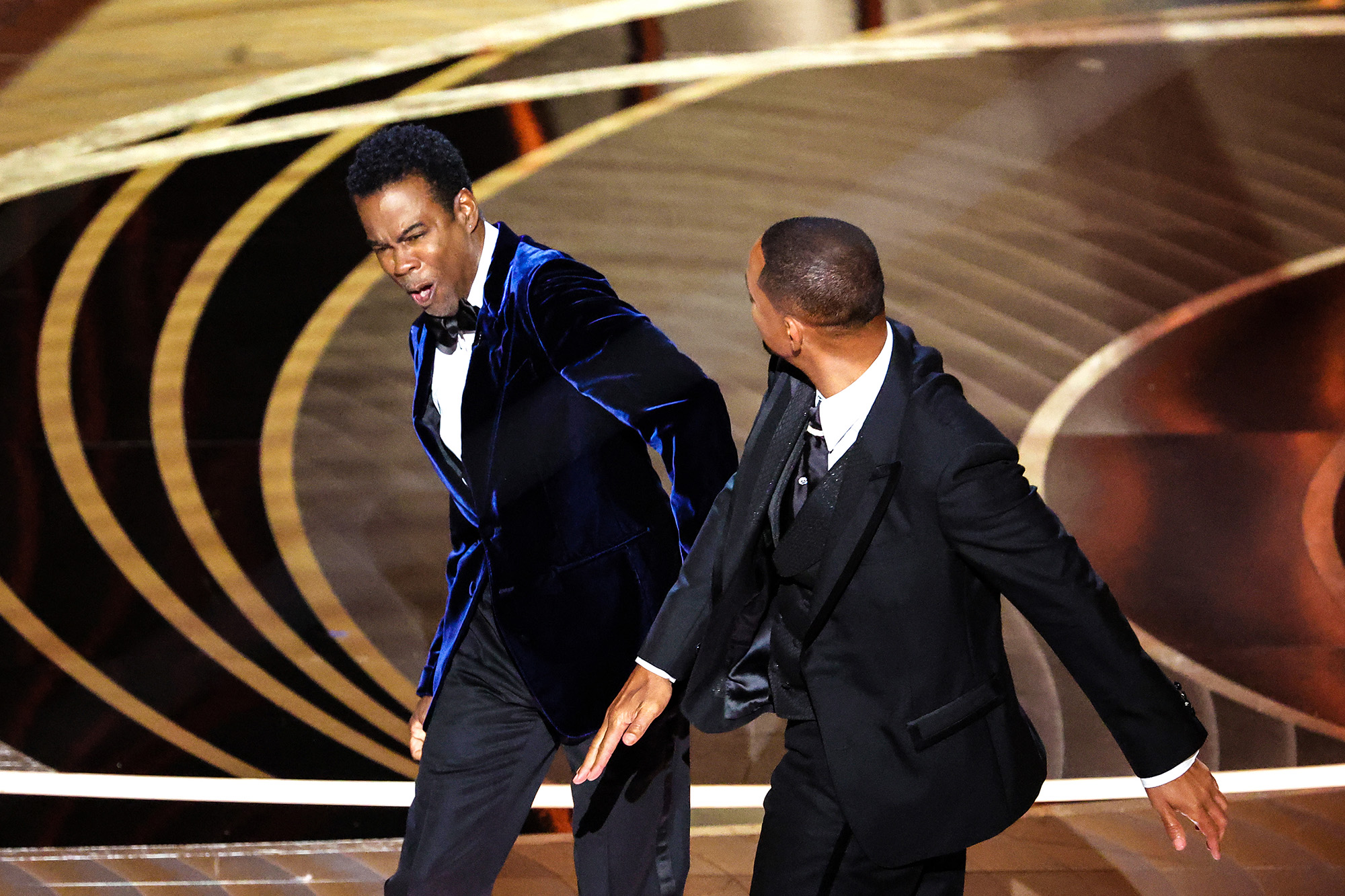 Will Smith, der Schöpfer von „Slow Horses“, macht bei den Emmys 2024 einen Oscar-Slap-Witz