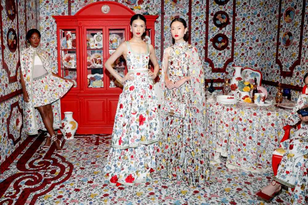 Stacey Bendet analiza el desfile de Alice Olivia NYFW