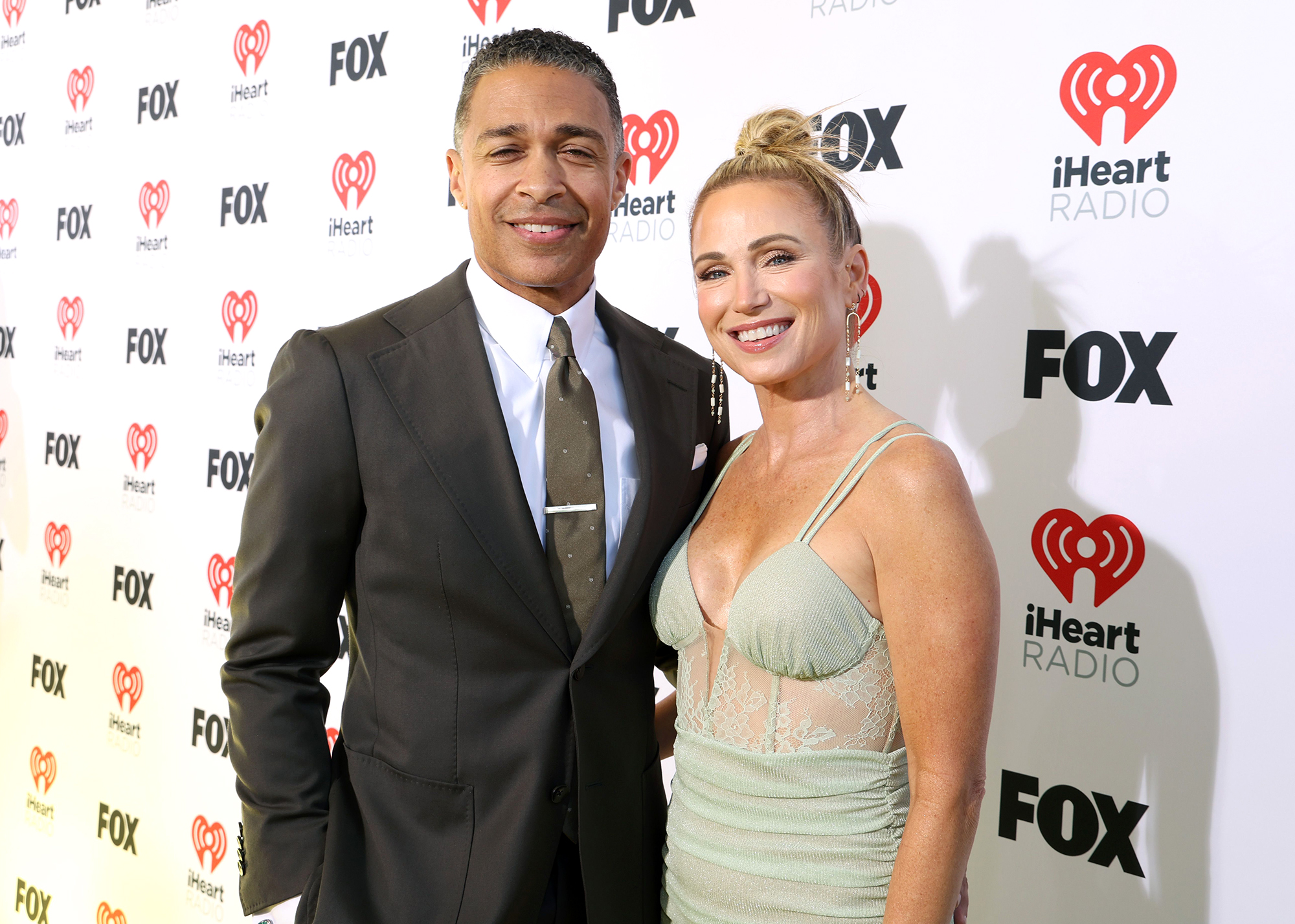 TJ Holmes e Amy Robach querem fazer terapia de casal para ‘ver o que acontece’