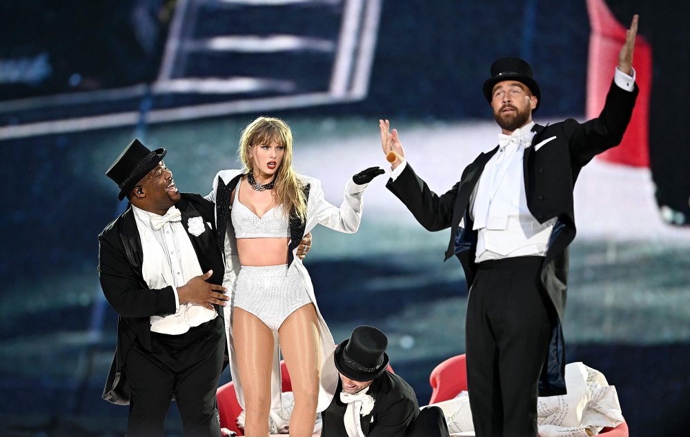 Taylor Swift and Travis Kelces Entirely False Breakup Contract Us Explains