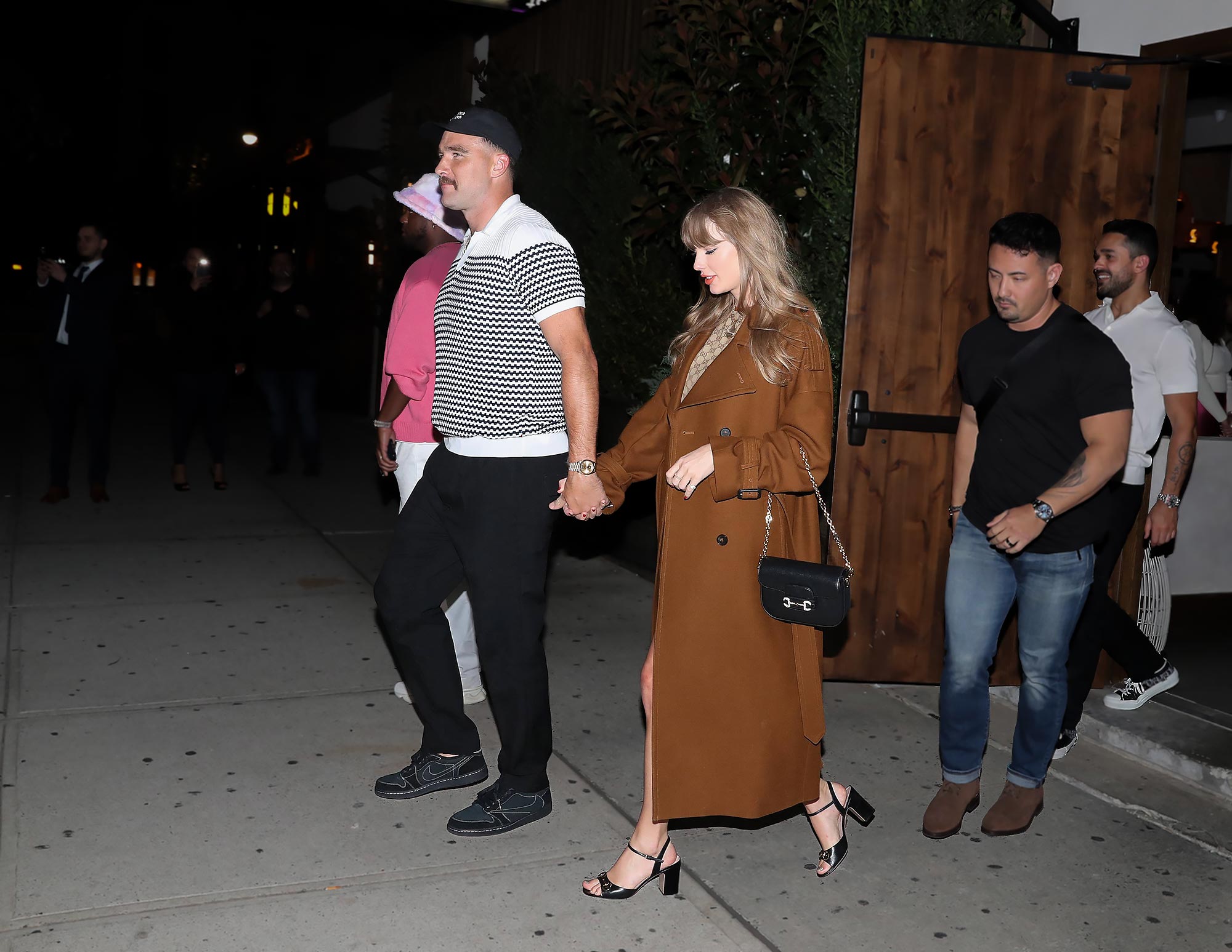 Taylor Swift und Travis Kelce essen nach dem US-Open-Datum in New York zu Abend