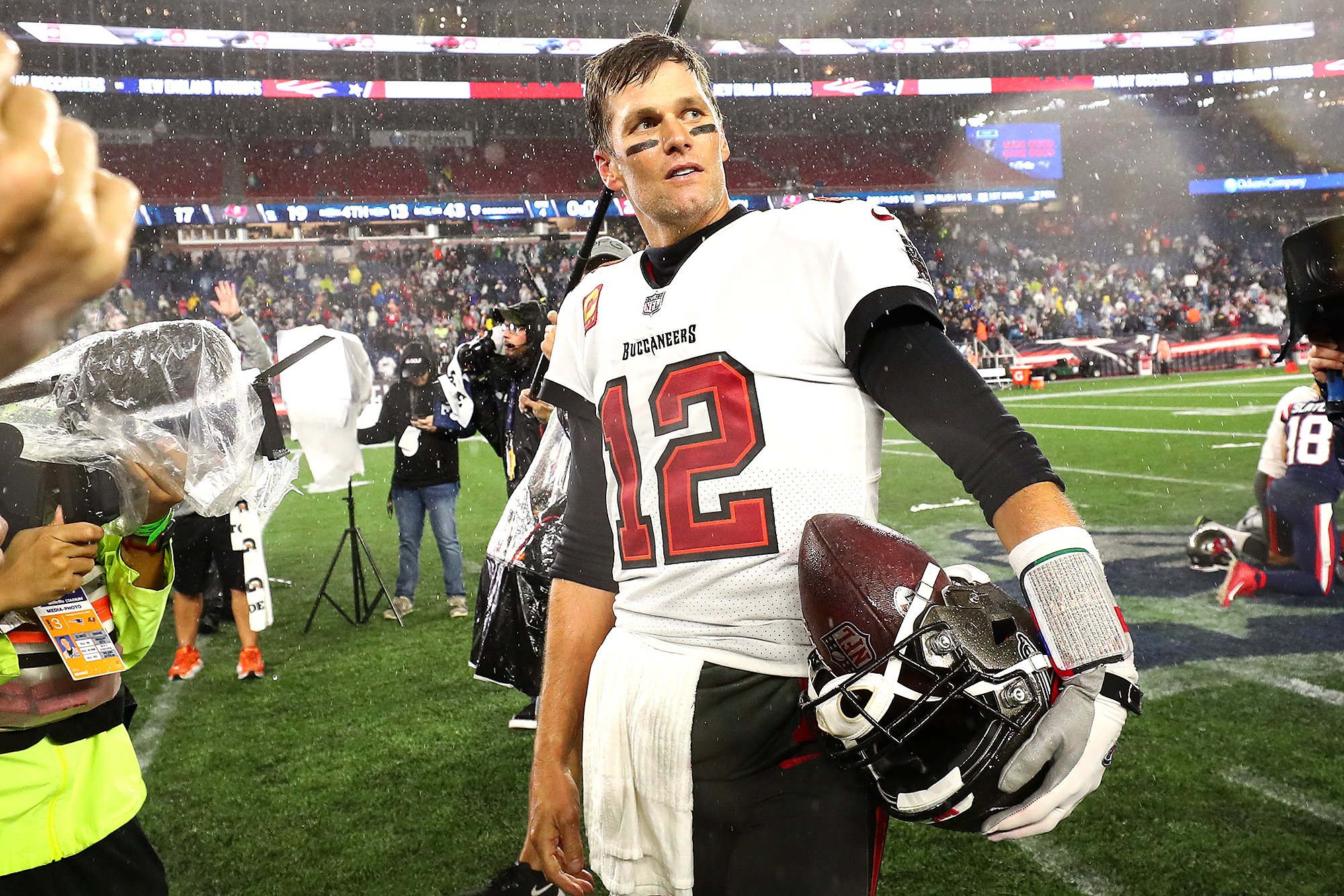 New Photo - Tom Brady Has Savage Comeback for Baker Mayfield's 'Stressed Out' Remark