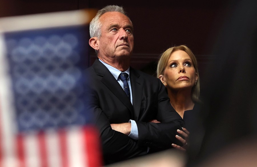 Cheryl Hines' Husband Robert F. Kennedy Jr. Accused of 'Personal Relationship' With Journalist