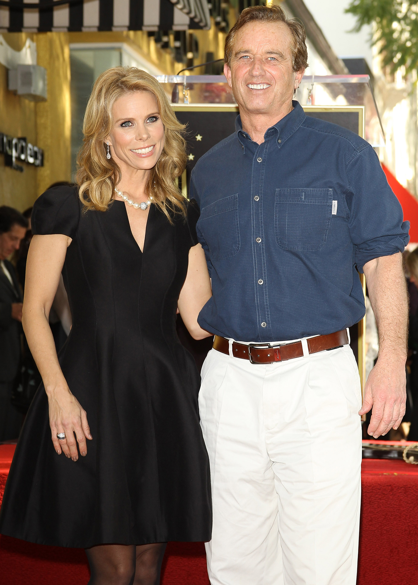 Cronograma de relacionamento de Cheryl Hines e Robert F. Kennedy Jr.