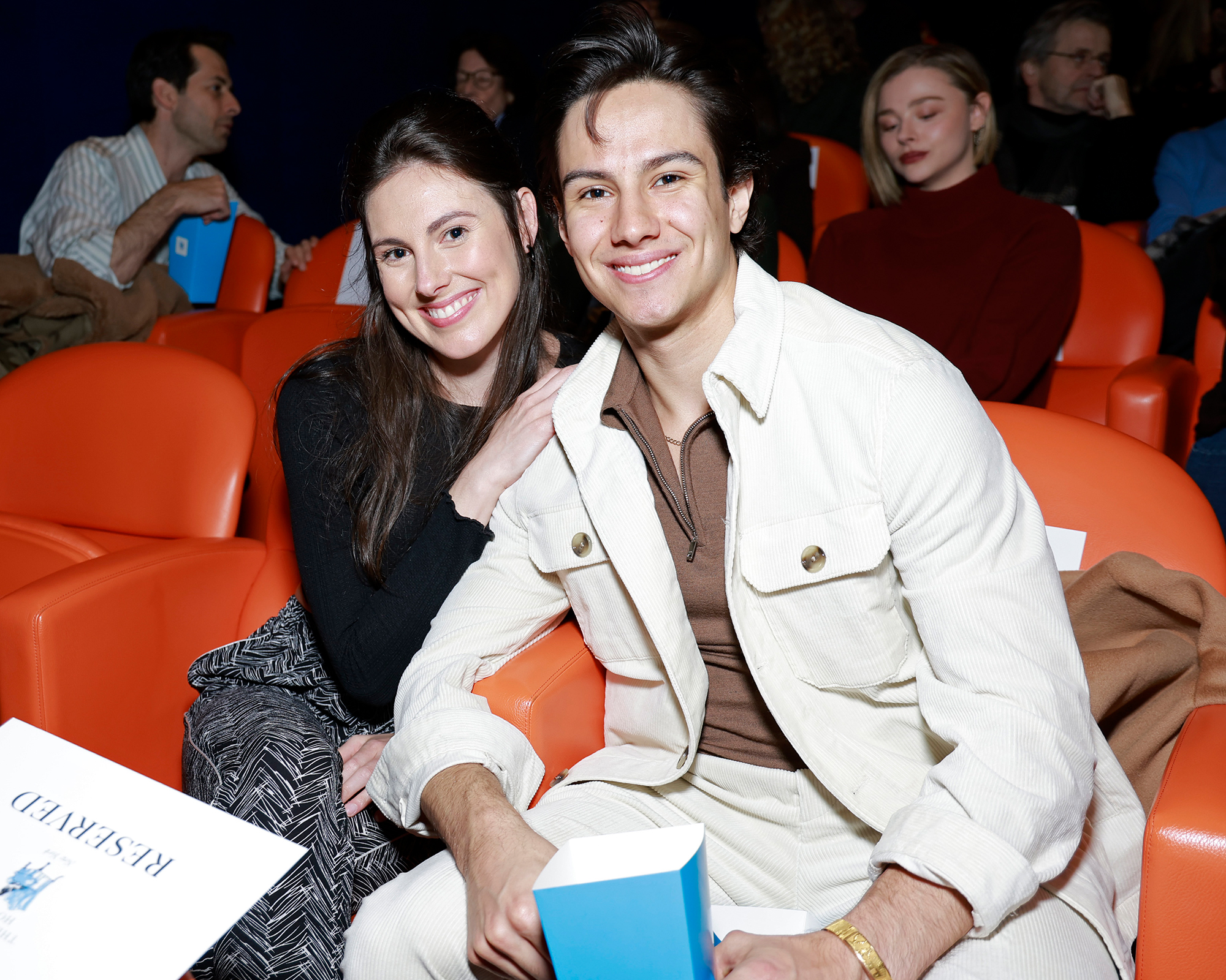 Los bailarines de ballet de la ciudad de Nueva York, Tiler Peck y Roman Mejía, están comprometidos