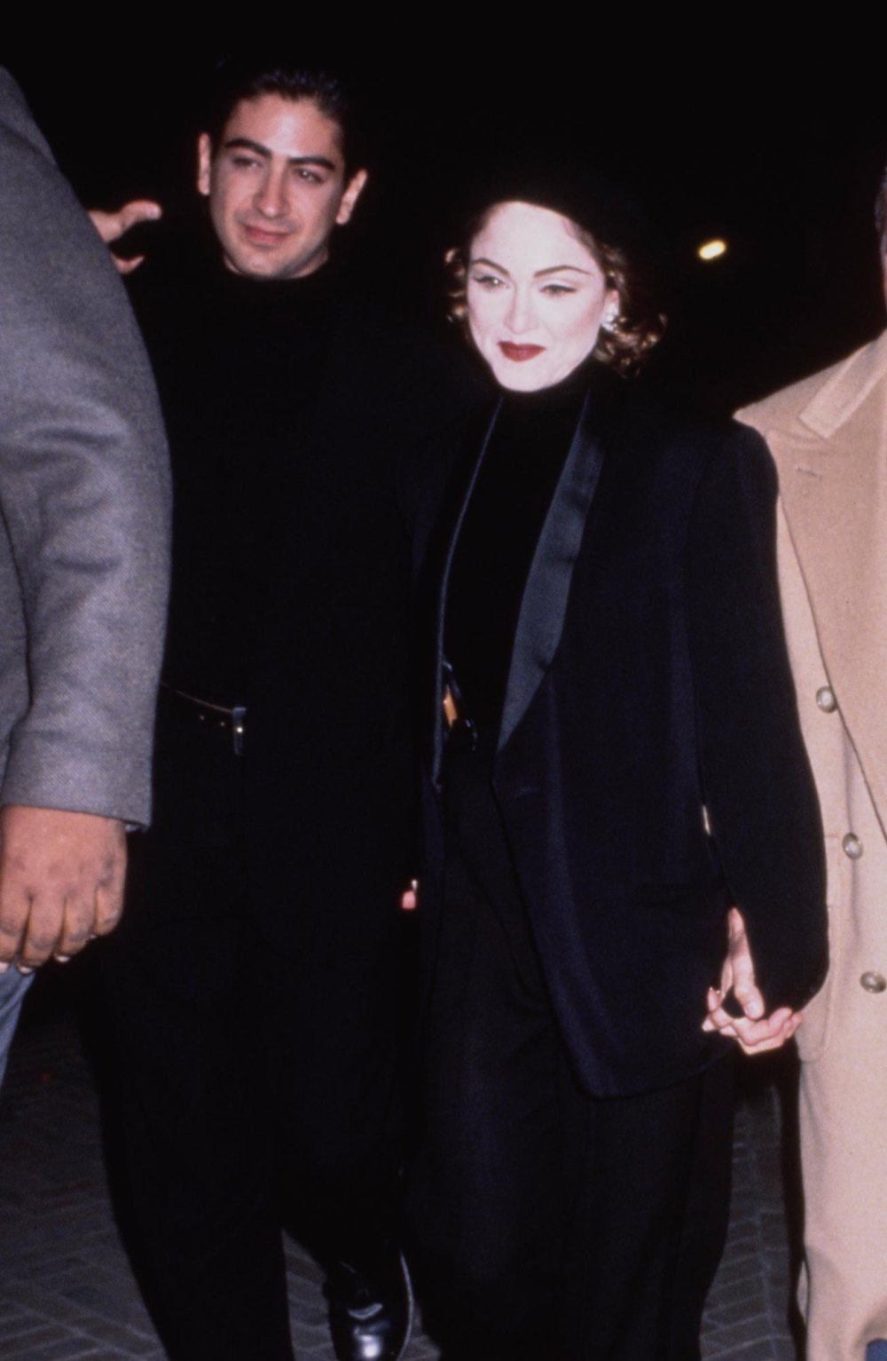 Madonna dan Saudara Christophers Di Atas dan Di Bawah