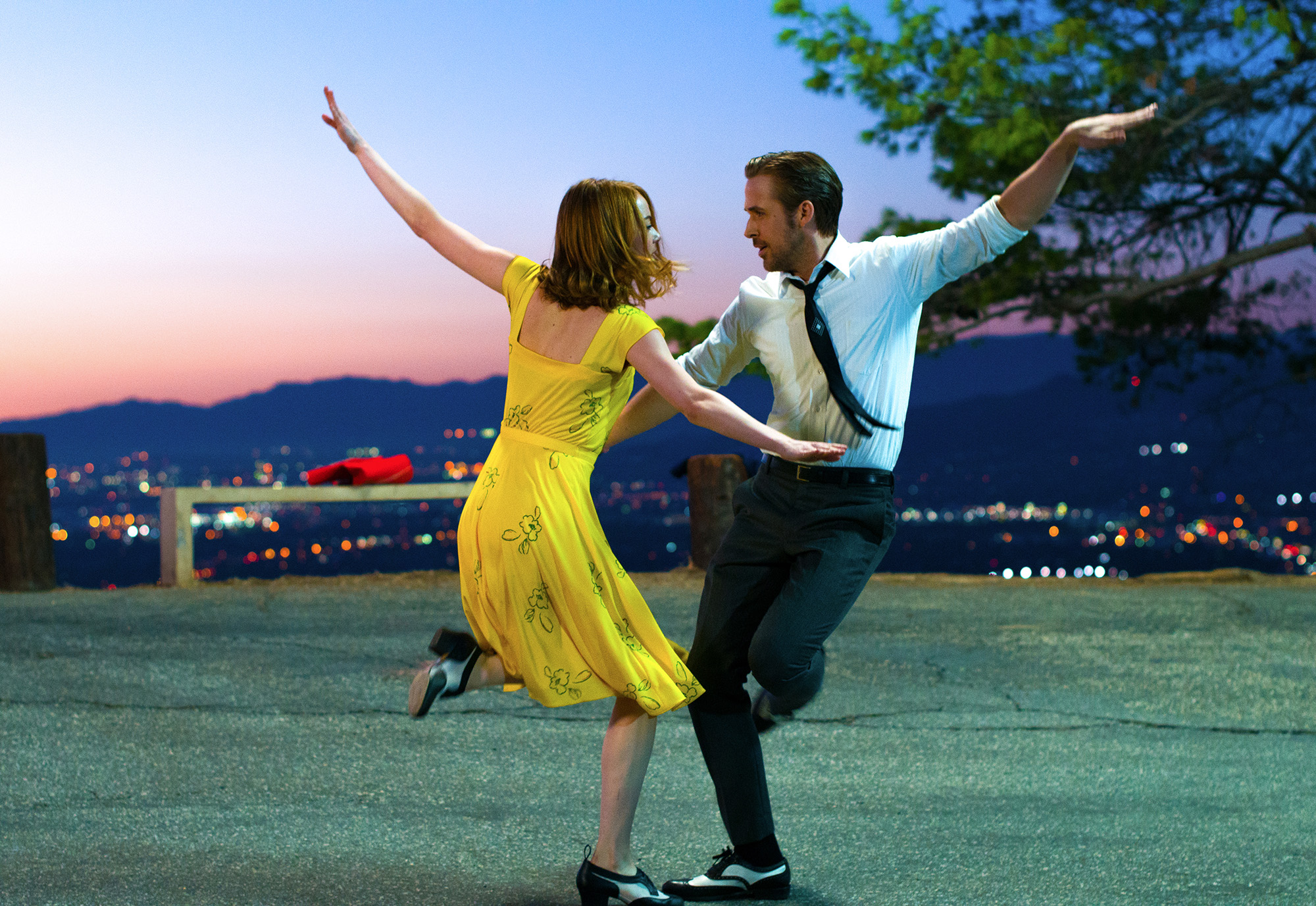 Andrew Garfield 'La La Land'in Kendisi ve Emma Stone Hakkında Olduğu Teorisini Ele Aldı