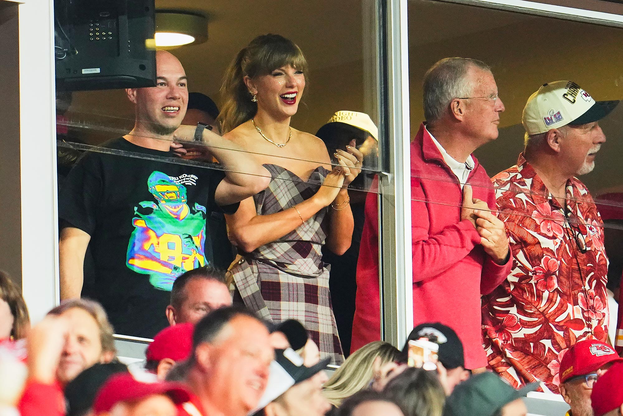 ESPNs Troy Aikman Jokes Hes In Trouble for Giving Taylor Swift a New Nickname During Chiefs Game