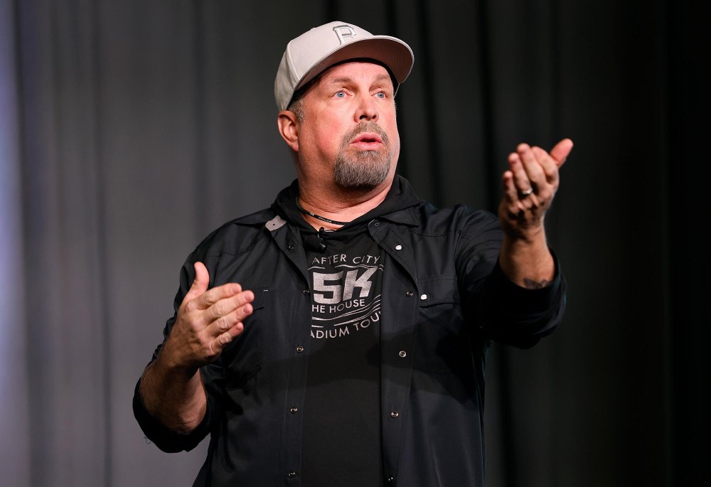 Processo de Garth Brooks inclui texto supostamente enviado ao cabeleireiro