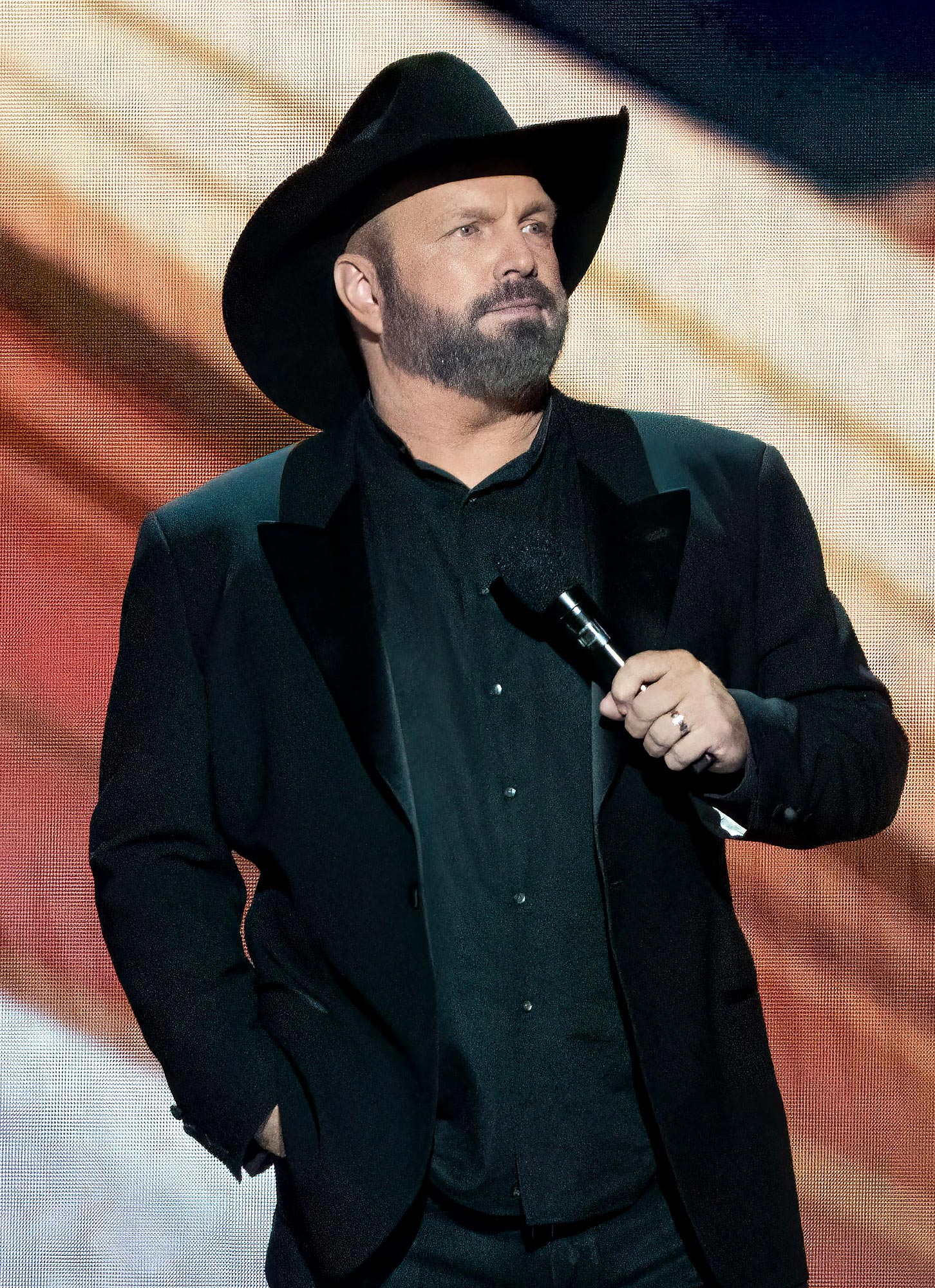 Garth Brooks Sexual Assault Allegations 5 Shocking Claims From the Lawsuit