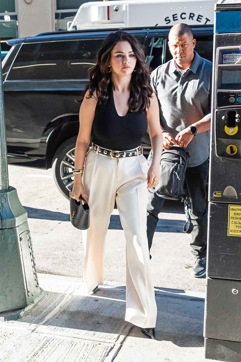 ¿El nuevo accesorio de Selena Gomez hace alusión a su novio Benny Blanco?