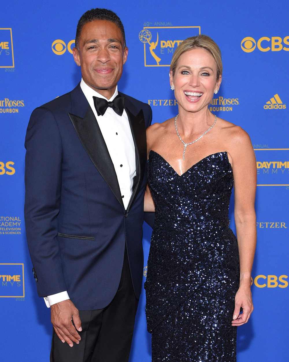 TJ Holmes y Amy Robach viven juntos a tiempo completo