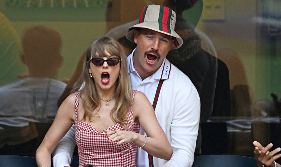 Taylor Swift Joins Travis Kelce Squad in Game Day Pic