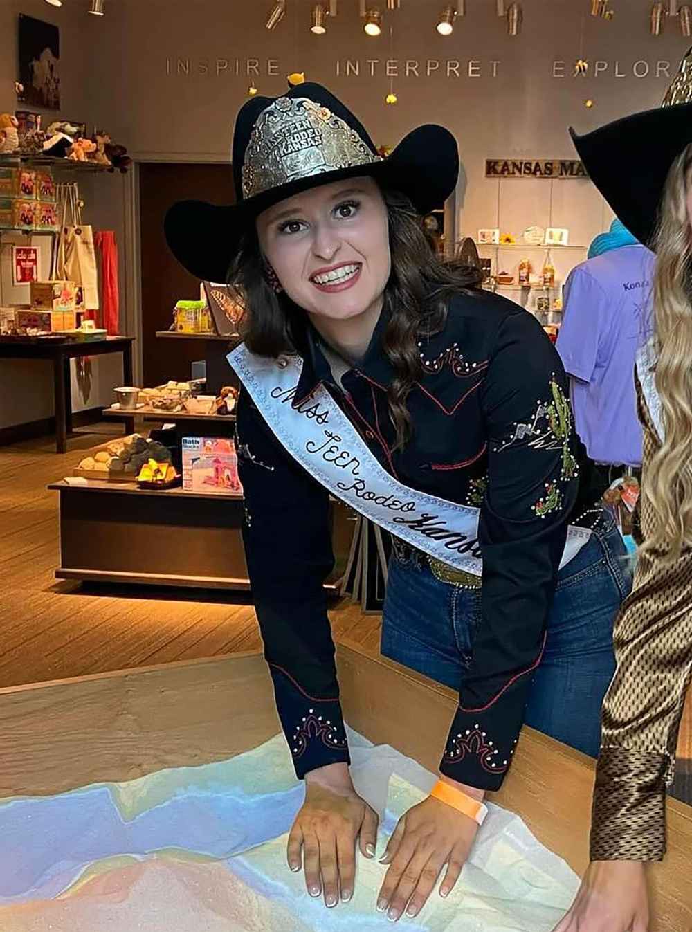 Who Is Miss Teen Rodeo Kansas 5 Things to Know After Her Tragic Death at 19 171