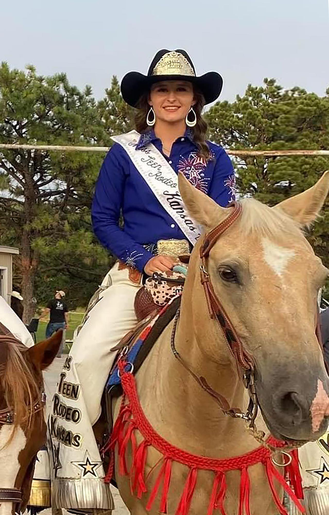 Lo que debe saber sobre Miss Teen Rodeo Kansas Emma Brungardt después de su muerte