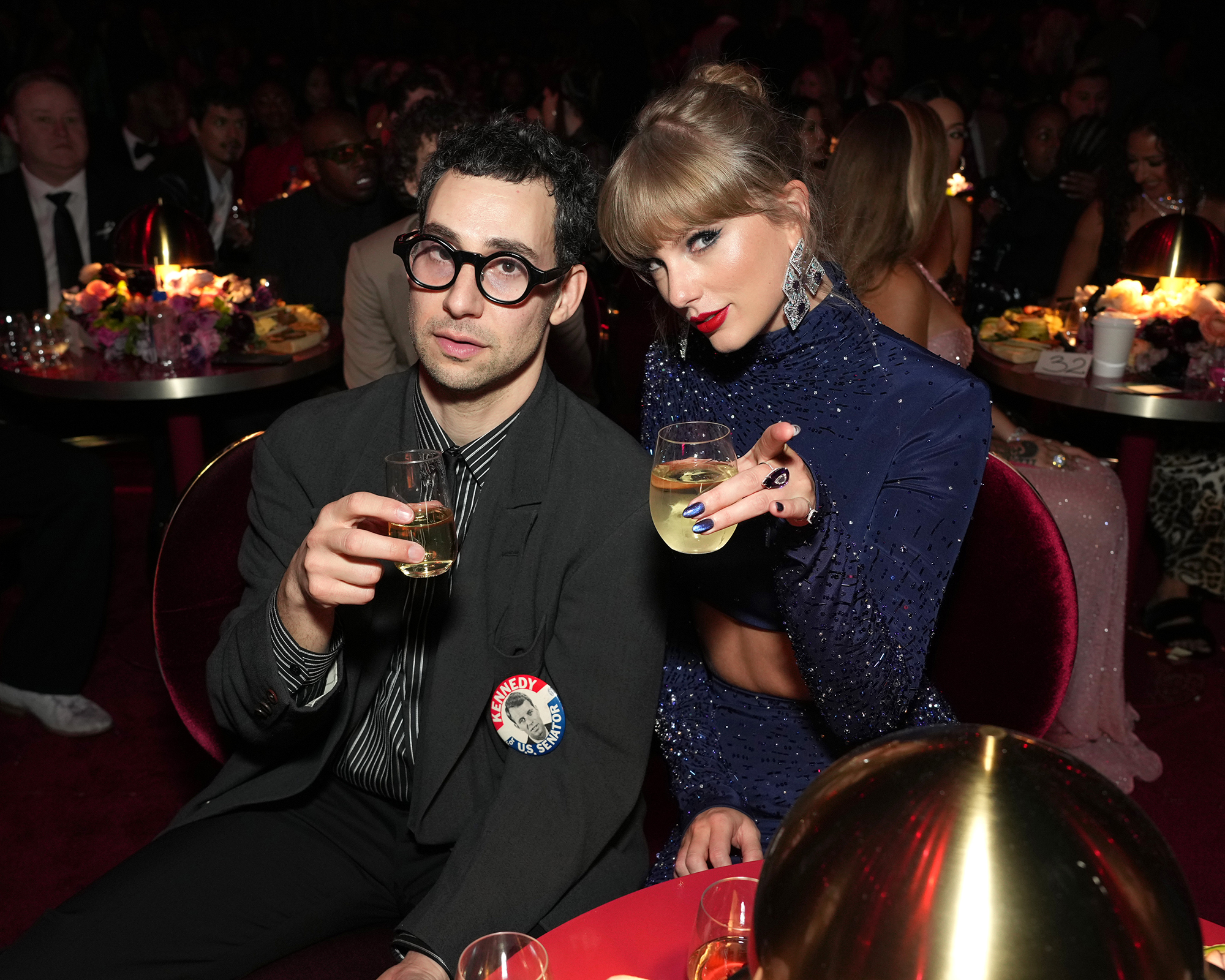 Jack Antonoff tiết lộ album Taylor Swift 'Ultimate' của anh ấy, giới thiệu sự hợp tác tiếp theo