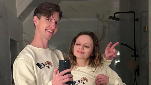 Joey King and Husband Steven Piet Twin in Corny Sweatshirts With Their Dogs Faces 920