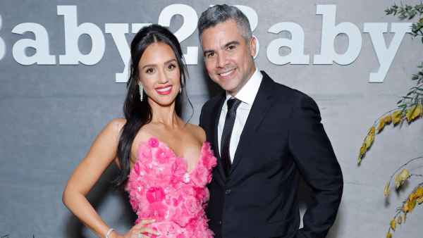 GettyImages-1441106777-Jessica-Alba-and-Cash-Warren-Finalize-Their-Divorce.jpg
