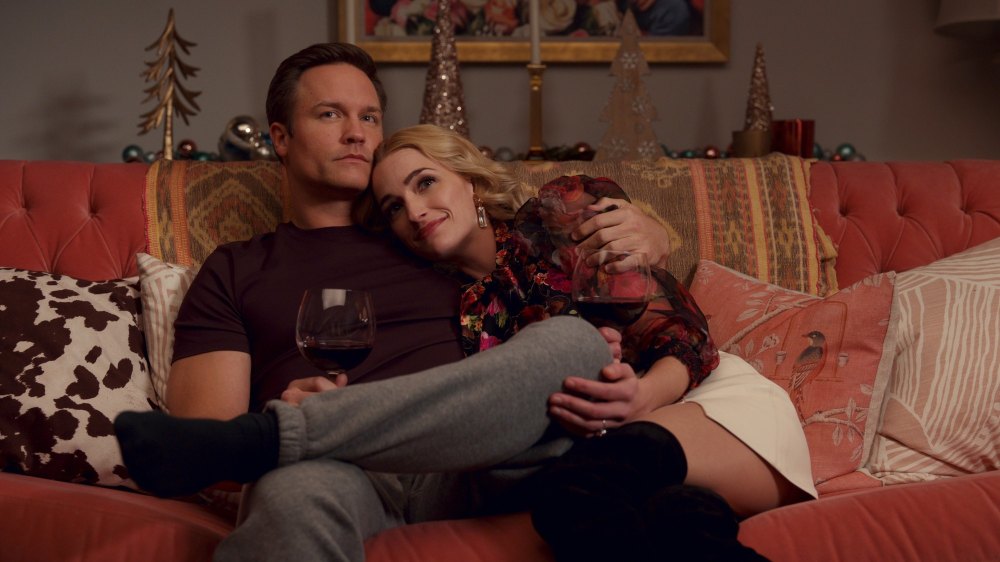 Scott-Porter-Ginny-and-Georgia-TCDGIAN_ZX032