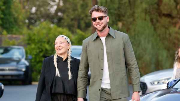 Sia-and-Harry-Jowsey-feature-GettyImages-2225191548