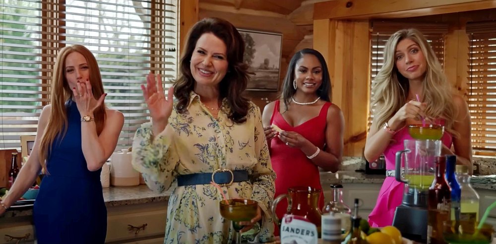 Katie Lowes Reveals Hunting Wives Role She Auditioned for Before Jill VS YouTube TheHuntingWives TVSeriesOfficialTrailer 0 42