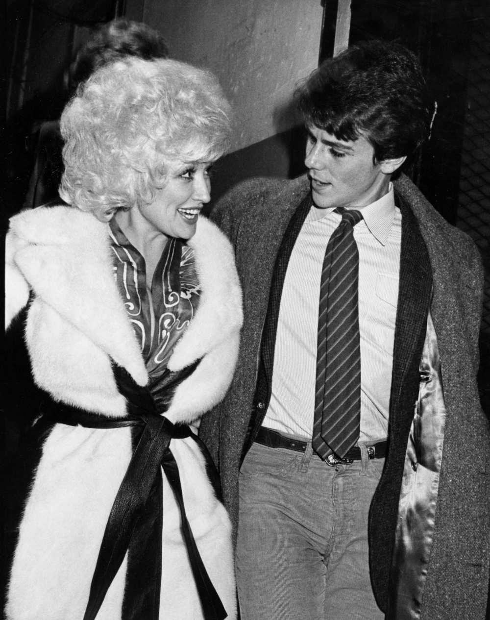 Dolly Parton Family Guide