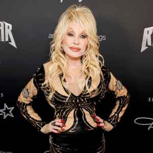 Dolly Parton Family Guide
