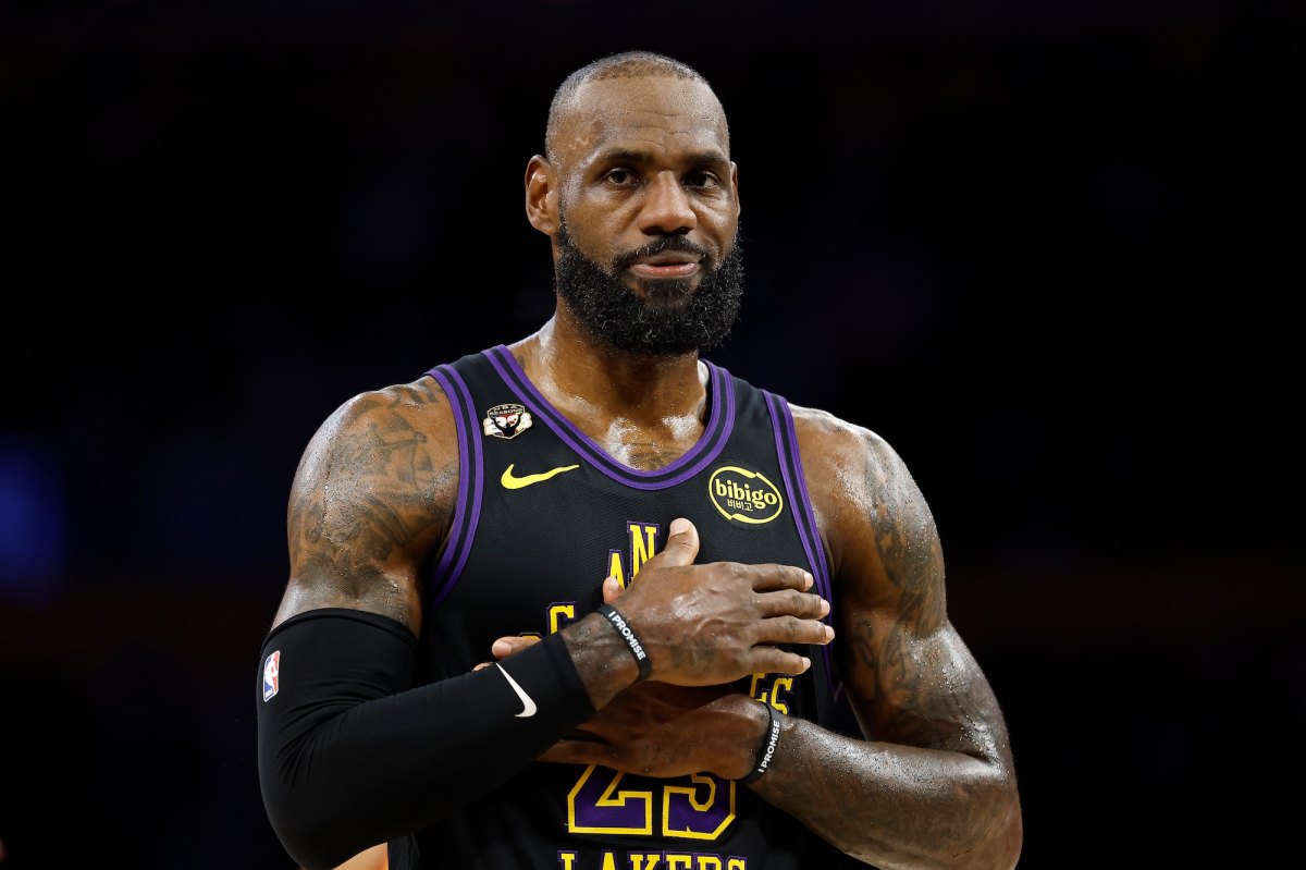 LeBron James Breaks Down in Tears During Potential Last Game in Cleveland