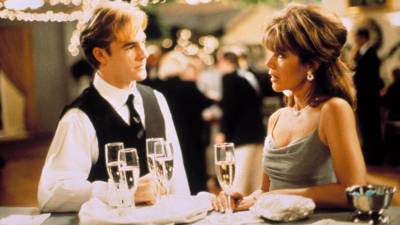 James-Van-Der-Beek-and-Mary-Margaret-Humes-Dawsons-TSDDACR_EC057.