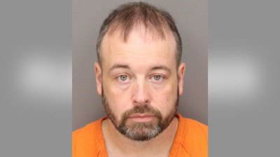 Florida Teacher Arrested After Calling Student 'Mommy' in Sexually Explicit Texts