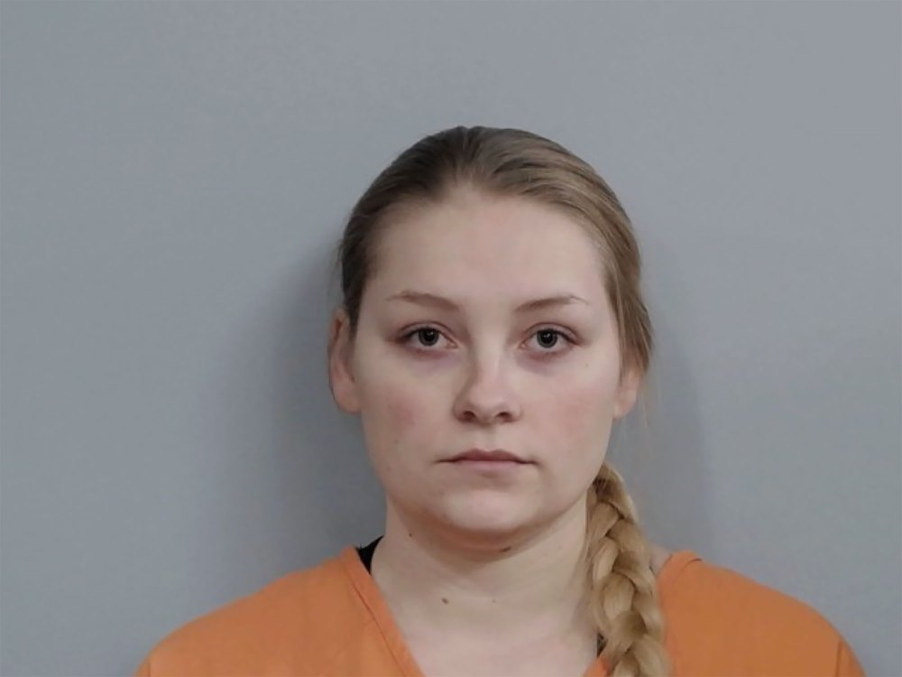 Laken Snelling Mugshot Fayette County Detention Center