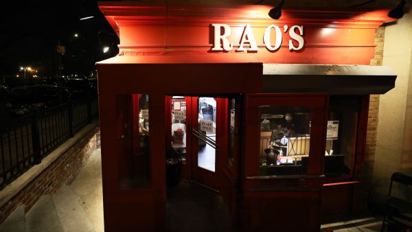 GettyImages-1290776716-Italian-Restaurants-Where-Celebrities-Eat-in-NYC-Which-Spots-Are-Worth-the-Wait