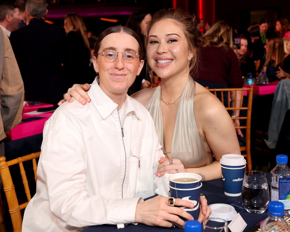 Robby Hoffman Reveals Biggest Roadblock During Early Days of Gabby Windey Romance: ‘Not Trusting’