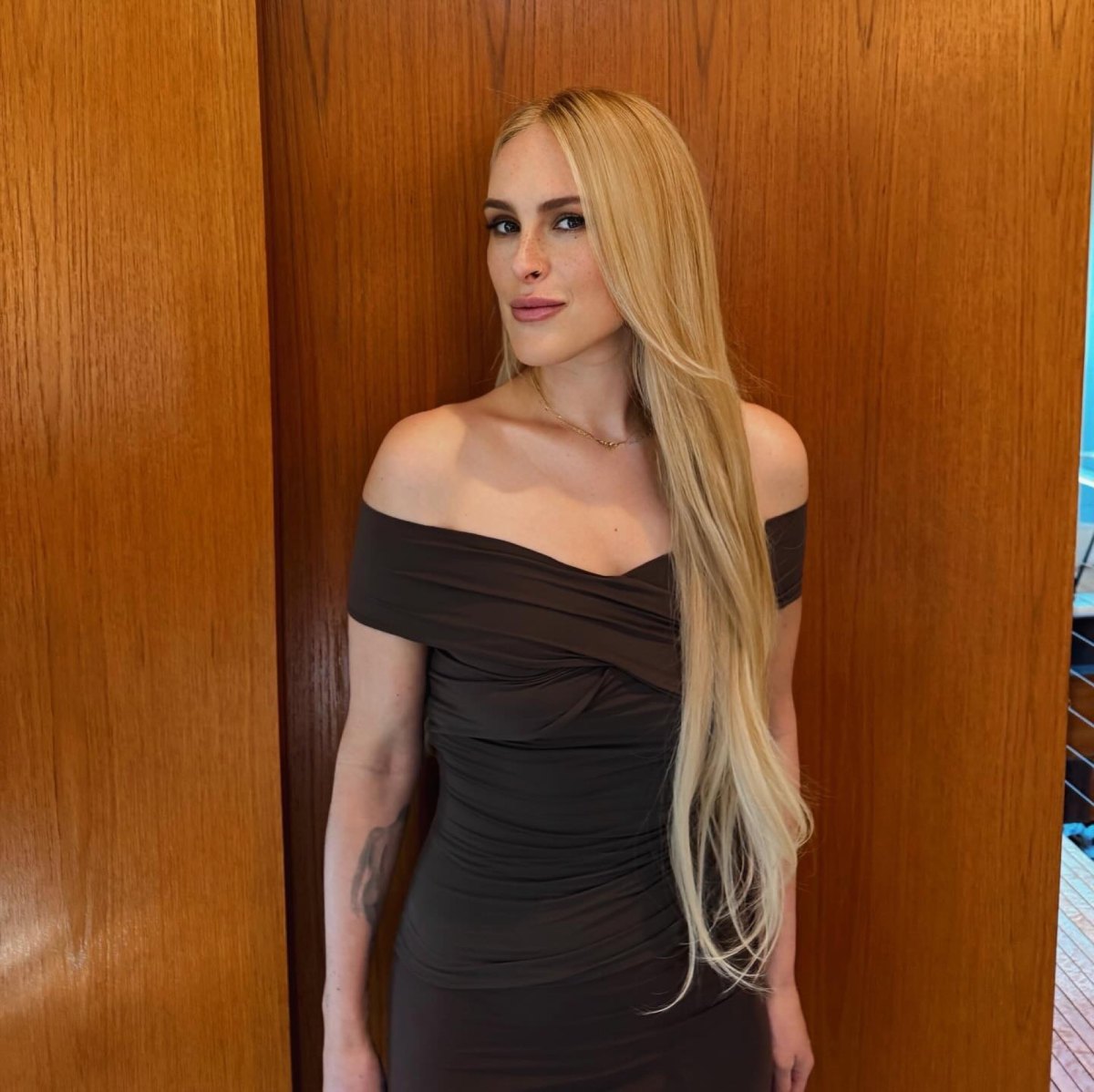 Rumer Willis Reveals Why Her Face Physically Changed Shuts Down Plastic Surgery Rumors Feature