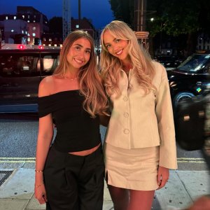 SnapInsta-Lily-Phillips-Reacts-to-Annie-Knights-Bridesmaid-Invitation.jpg