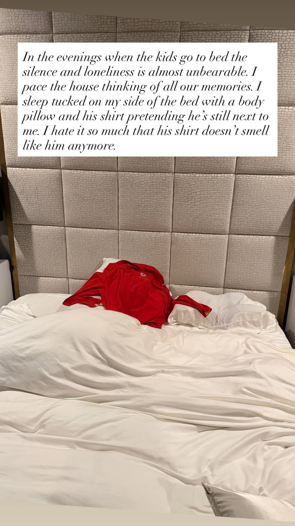 Samantha Busch Shares Pic of Body Pillow Kyles TShirt She Sleeps Beside