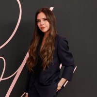 Victoria Beckham Bio Pic