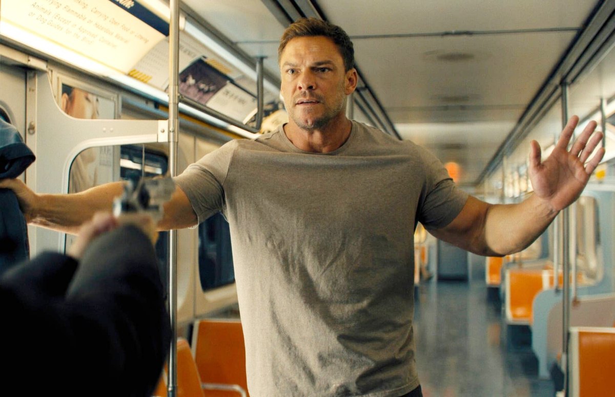 Alan Ritchson in Reacher season 4