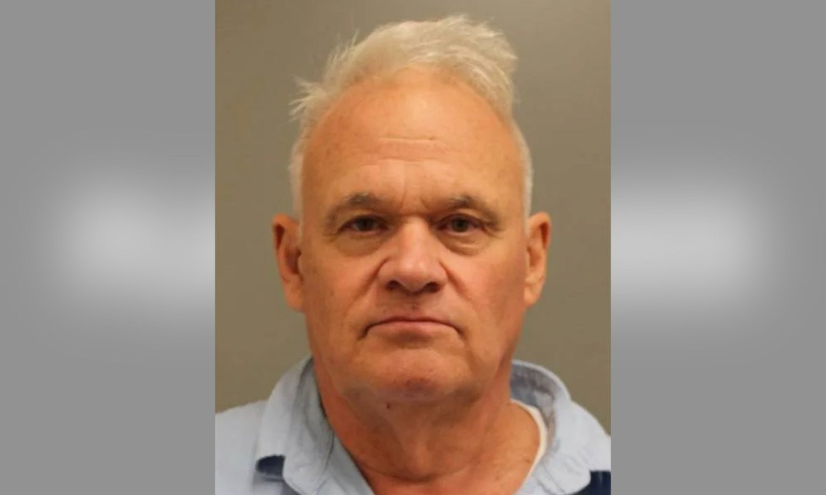 New York Driver's Ed Teacher Arrested After Allegedly Making Sexual Comments to Male Students