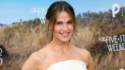 LOS ANGELES, CALIFORNIA - JULY 08: Jennifer Garner attends the Los Angeles Photo Call for Peacock's "The Five Star Weekend" at Billy Wilder Theater at The Hammer Museum on July 08, 2026 in Los Angeles, California. (Photo by Kevin Winter/Getty Images)