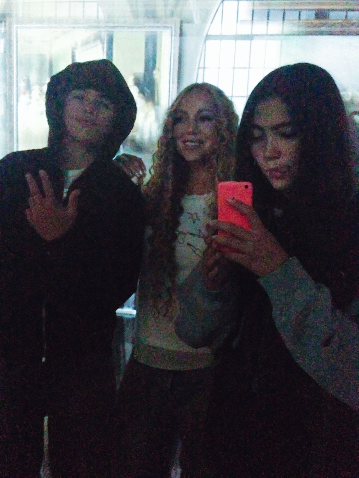 Mariah-Carey-and-Twins-Moroccan-and-Monroe