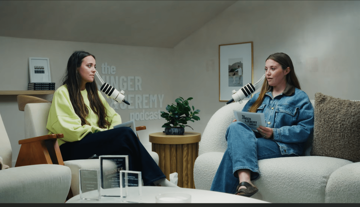 Jinger Duggar and Joy Anna Duggar