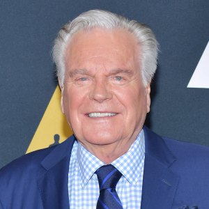 GettyImages-1179696602Robert-Wagner-Shares-Rare-Photo-With-Daughter-Natasha.jpg